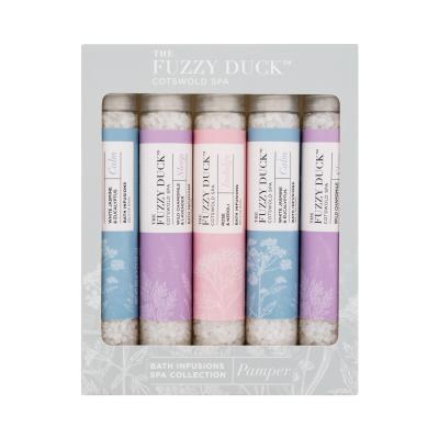 Baylis & Harding The Fuzzy Duck Cotswold Spa Darilni set kopalna sol The Fuzzy Duck Cotswold Spa Calm 2 x 65 g + kopalna sol The Fuzzy Duck Cotswold Spa Sleep 2 x 65 g + kopalna sol The Fuzzy Duck Cotswold Spa Indulge 65 g