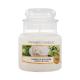 Yankee Candle Camellia Blossom Dišeča svečka  104 g