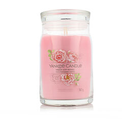 Dišeča svečka Yankee Candle Signature Fresh Cut Roses 567 g